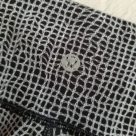 LULULEMON Wunder Under Pant III Fall Net White Black Size 4 - Picture 11 of 16